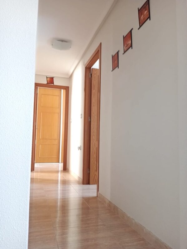 Ático en el Corazón de Torrevieja - Imagen 25